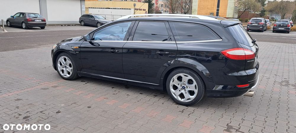 Ford Mondeo SW 2.5 Titanium S - 17