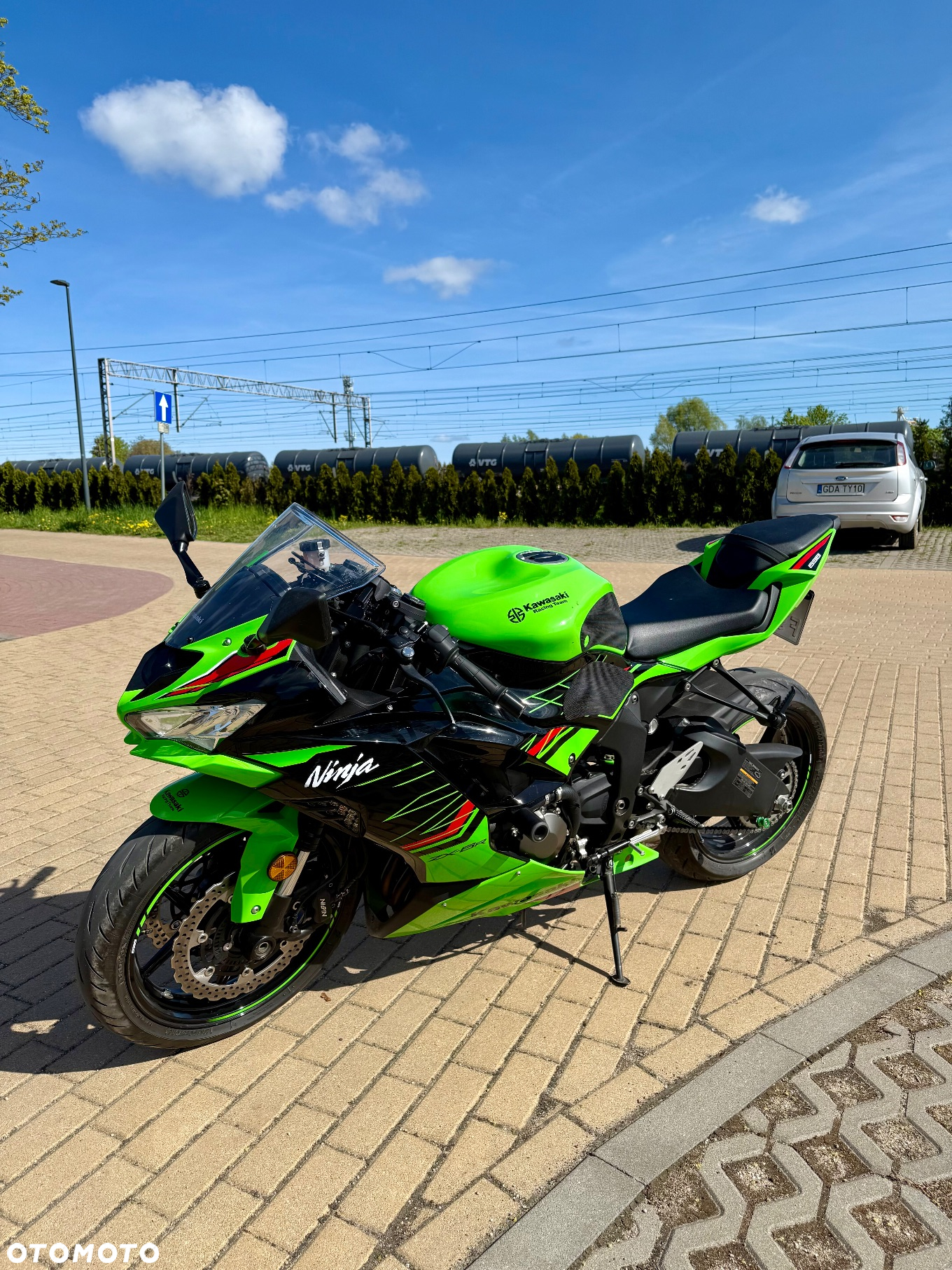 Kawasaki ZXR - 11