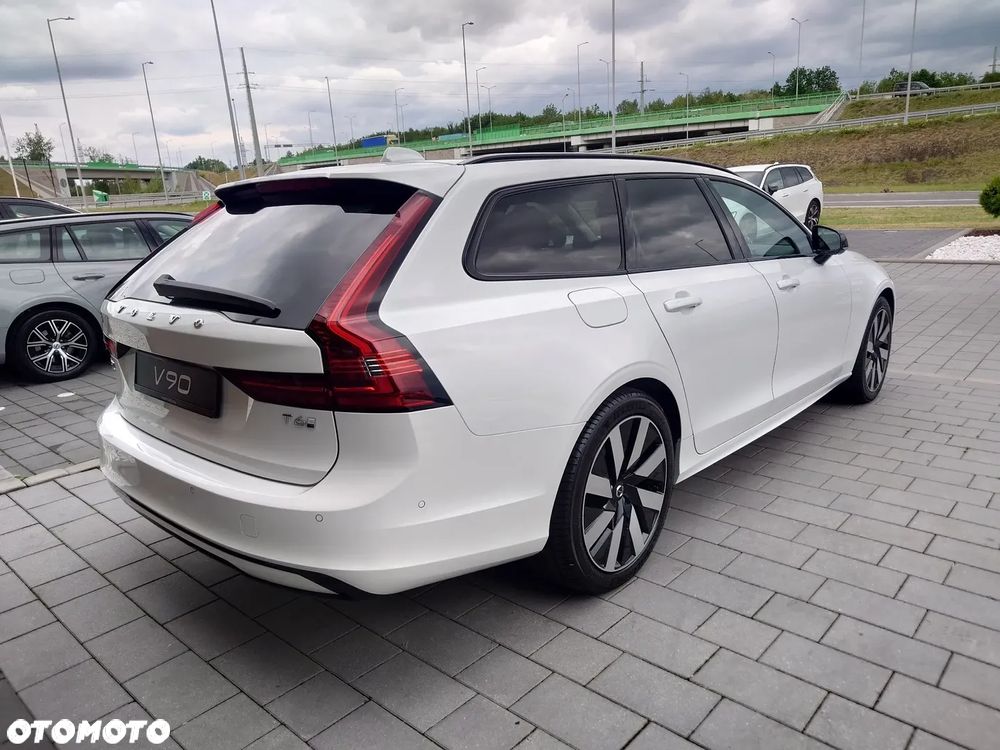 Volvo V90 ver-t6-awd-plug--in-hybrid-plus-dark - 4