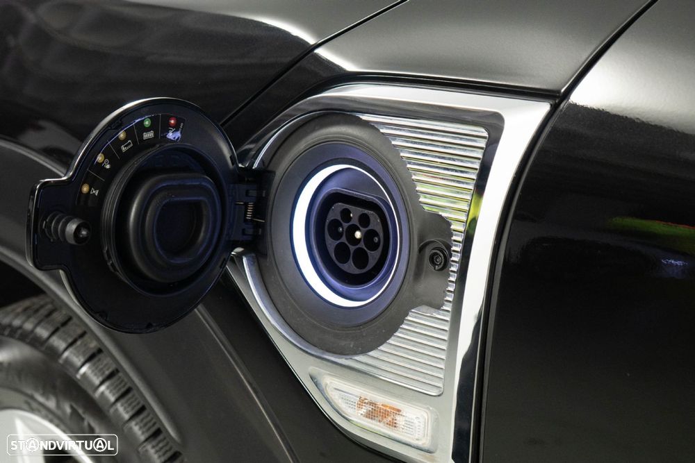 MINI Countryman Cooper SE ALL4 Auto - 16