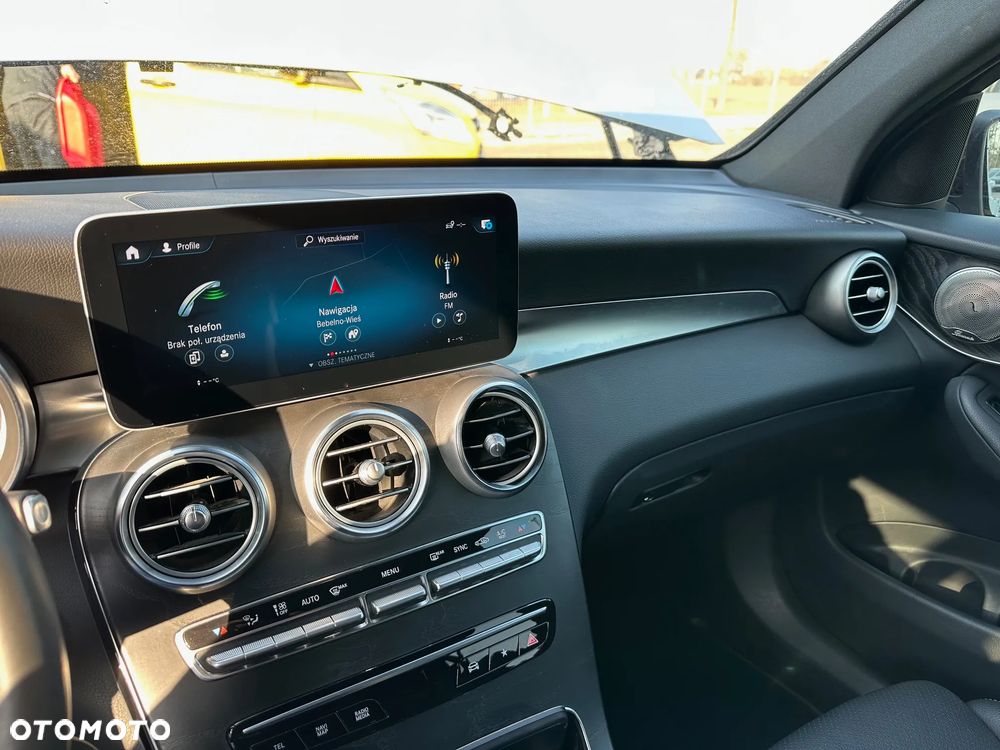Mercedes-Benz GLC - 14