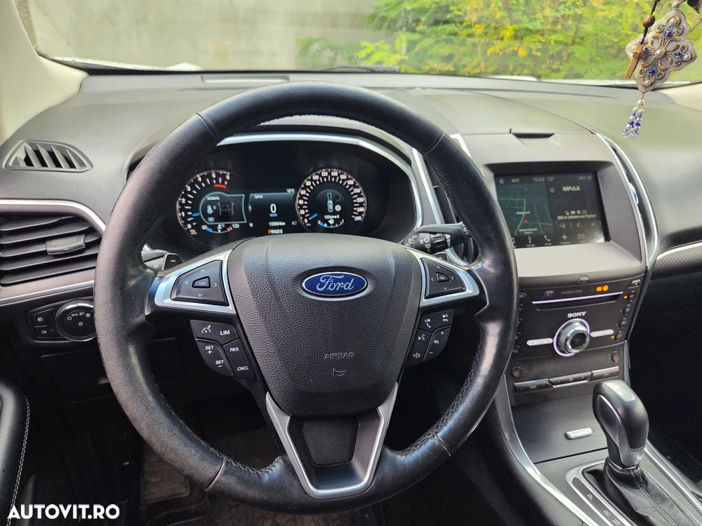Ford Edge - 18