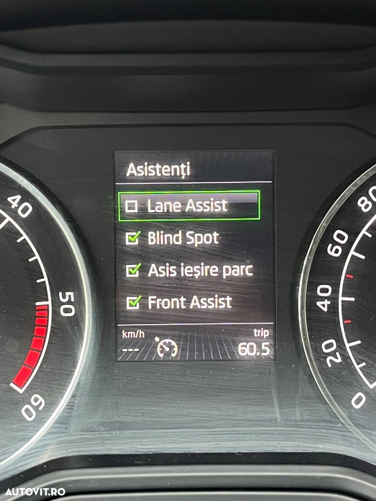 Skoda Superb 2.0 TDI DSG Sportline - 15