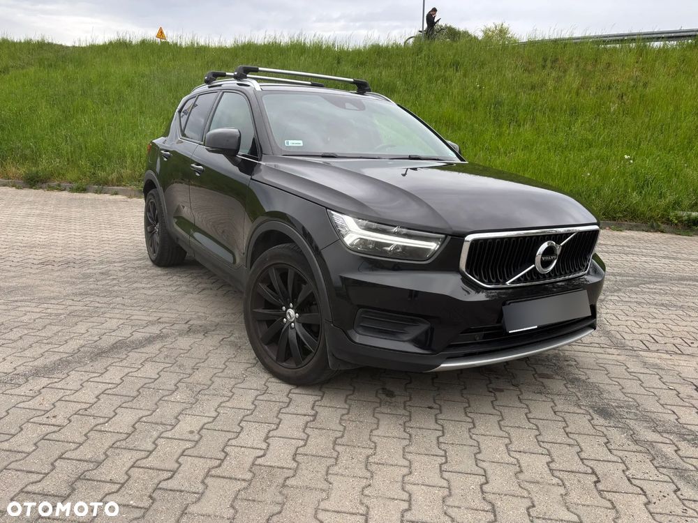 Volvo XC 40 D4 AWD - 9