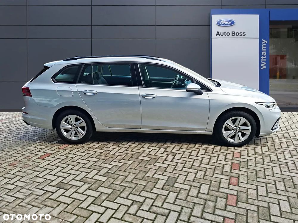 Volkswagen Golf VIII 2.0 TDI Life Plus - 6