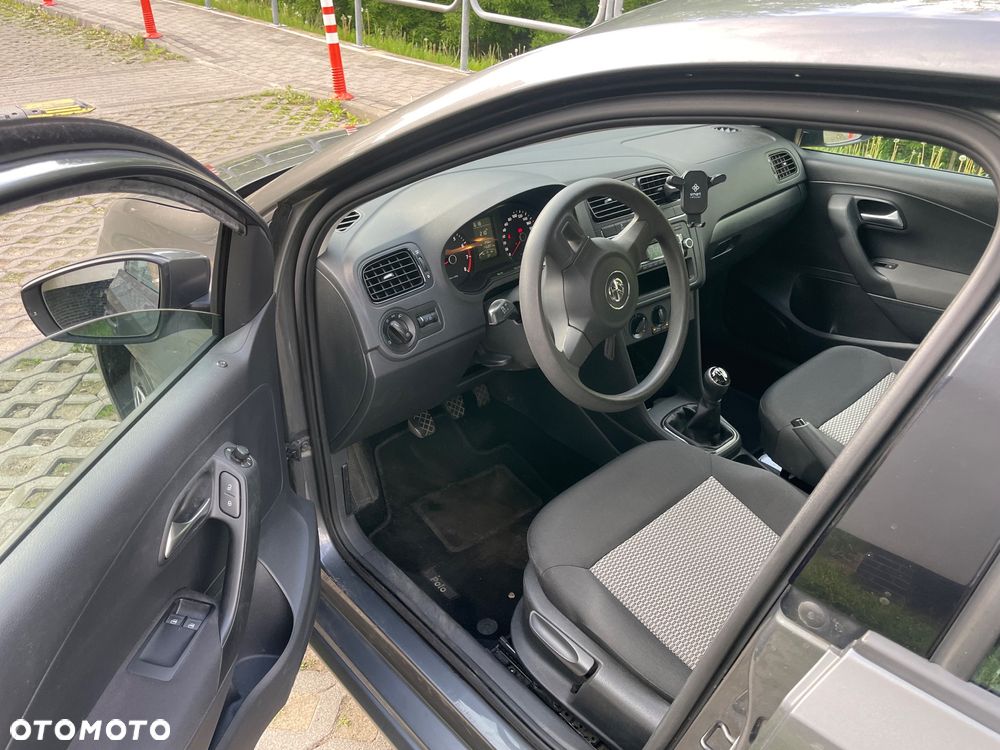 Volkswagen Polo - 11