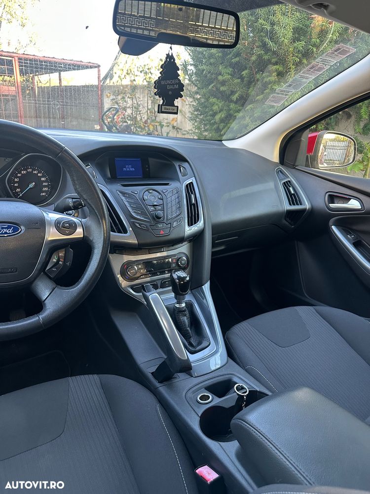 Ford Focus - 9