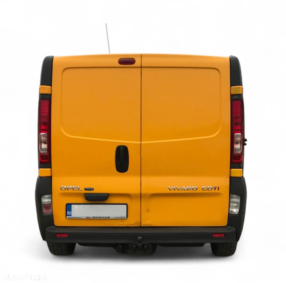 Opel Vivaro - 9
