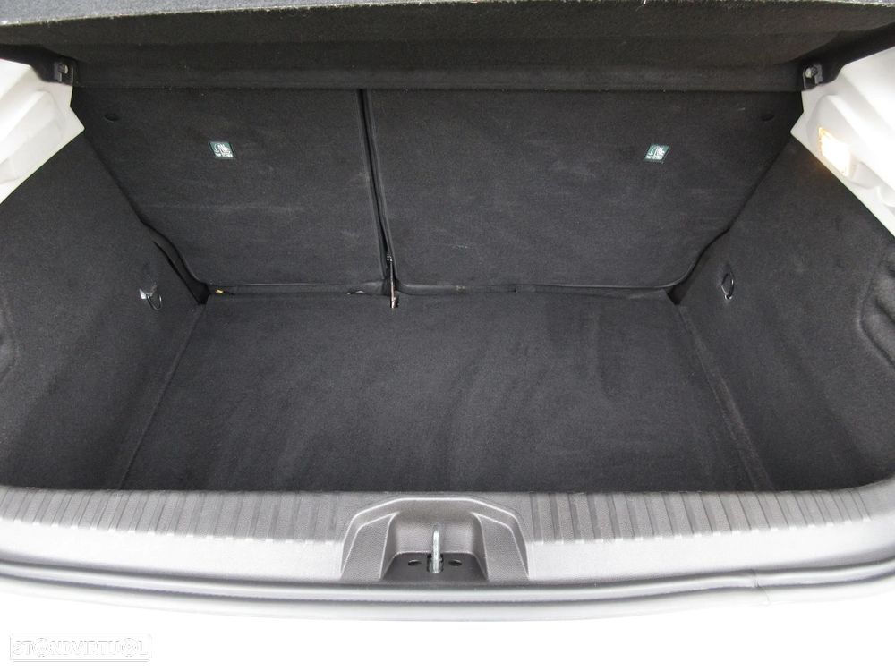 Renault Clio 1.5 Blue dCi Evolution - 24