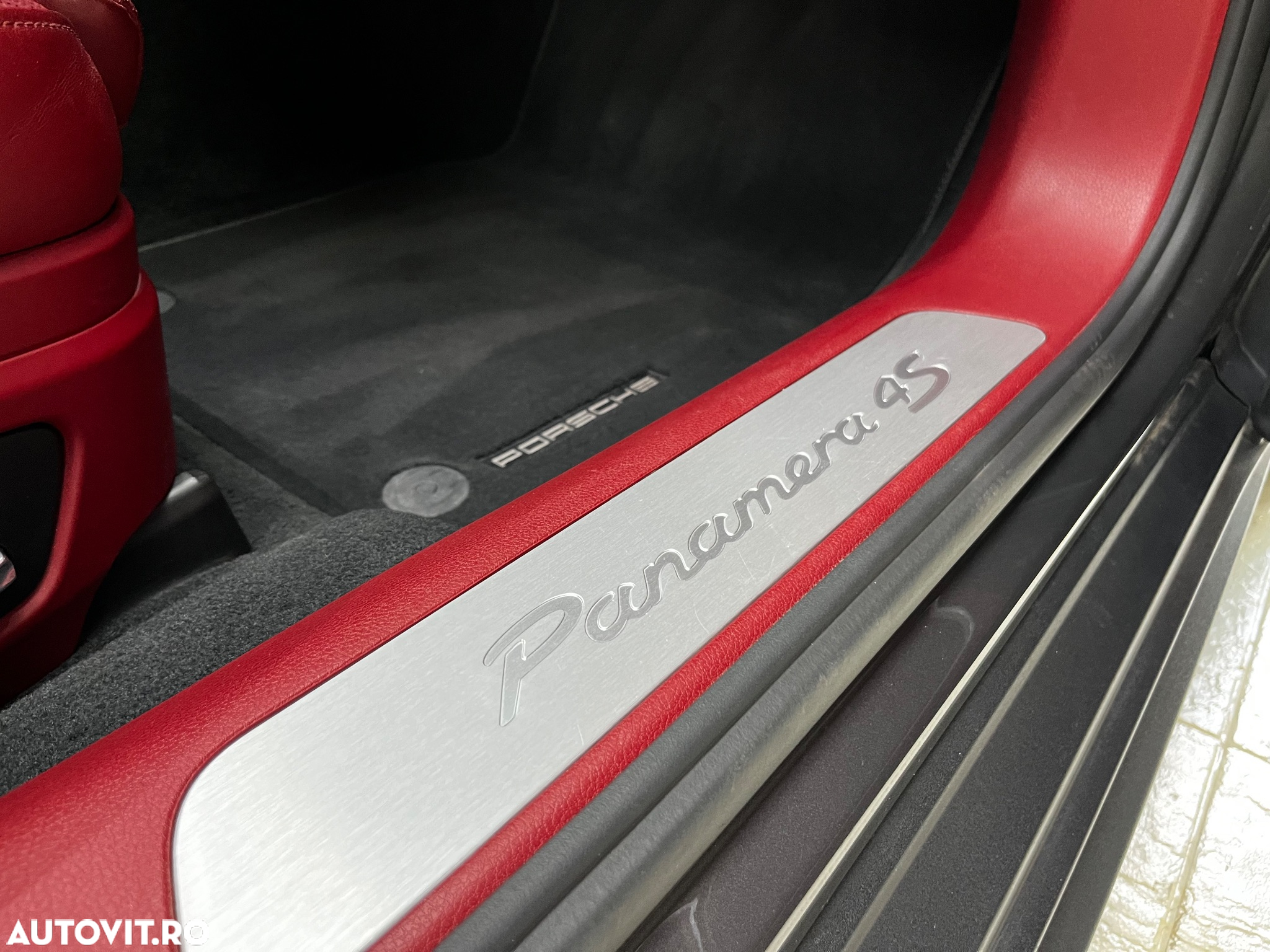 Porsche Panamera - 40