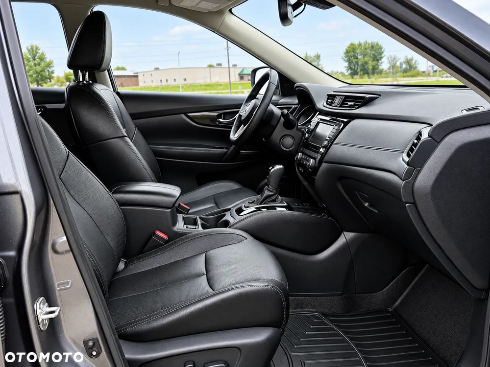 Nissan X-Trail - 11