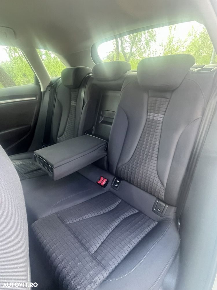 Audi A3 2.0 TDI ack S tronic S line Sportpaket - 18