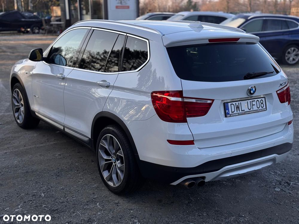 BMW X3 xDrive28i xLine - 9