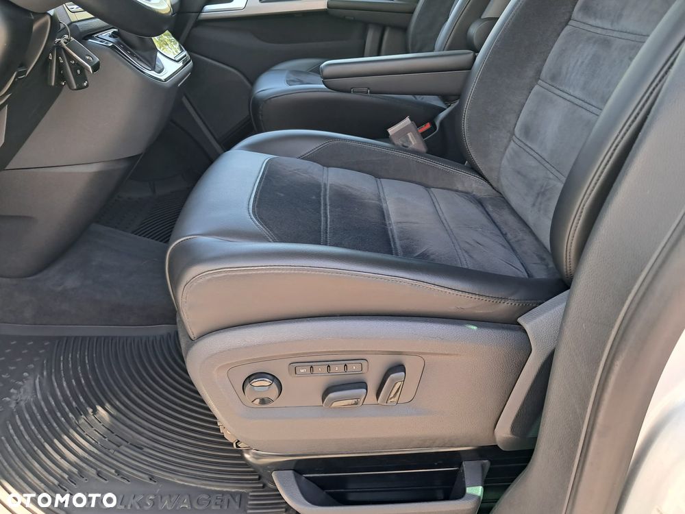 Volkswagen Multivan - 20