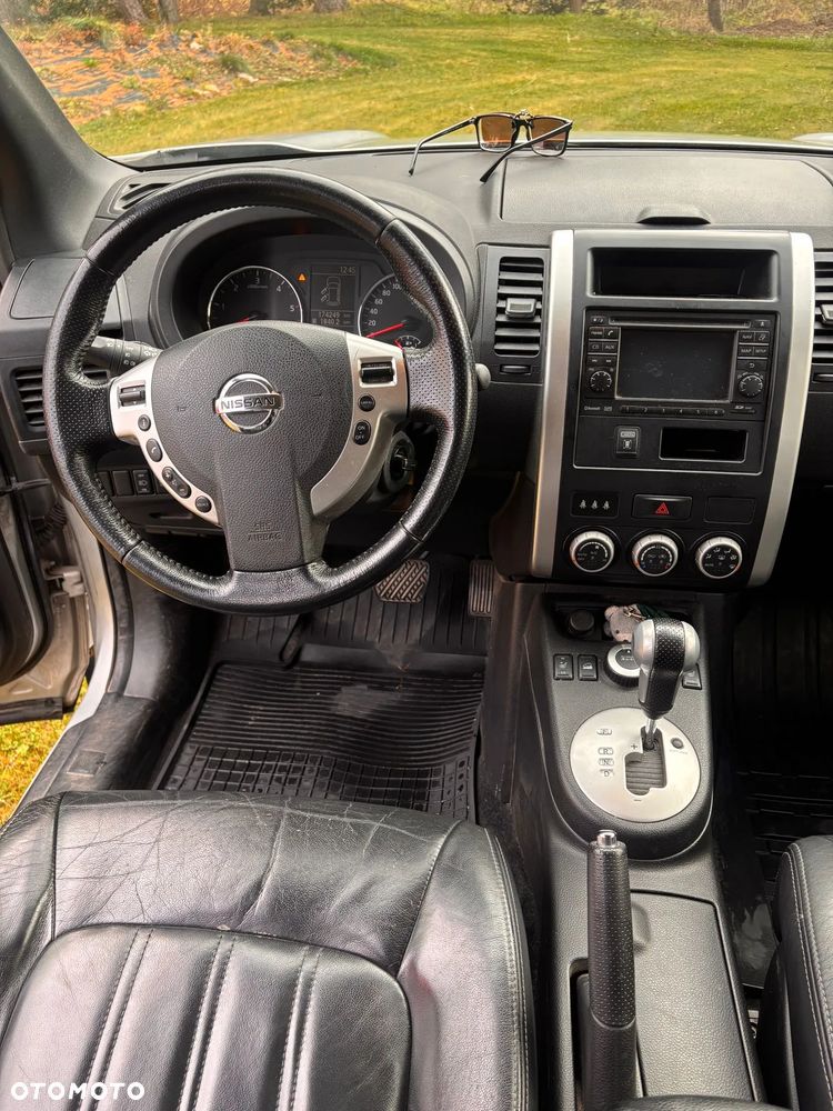 Nissan X-Trail 2.0 dCi LE - 10