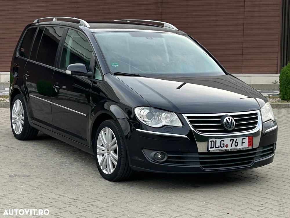 Volkswagen Touran 2.0 TDI DPF Highline - 2