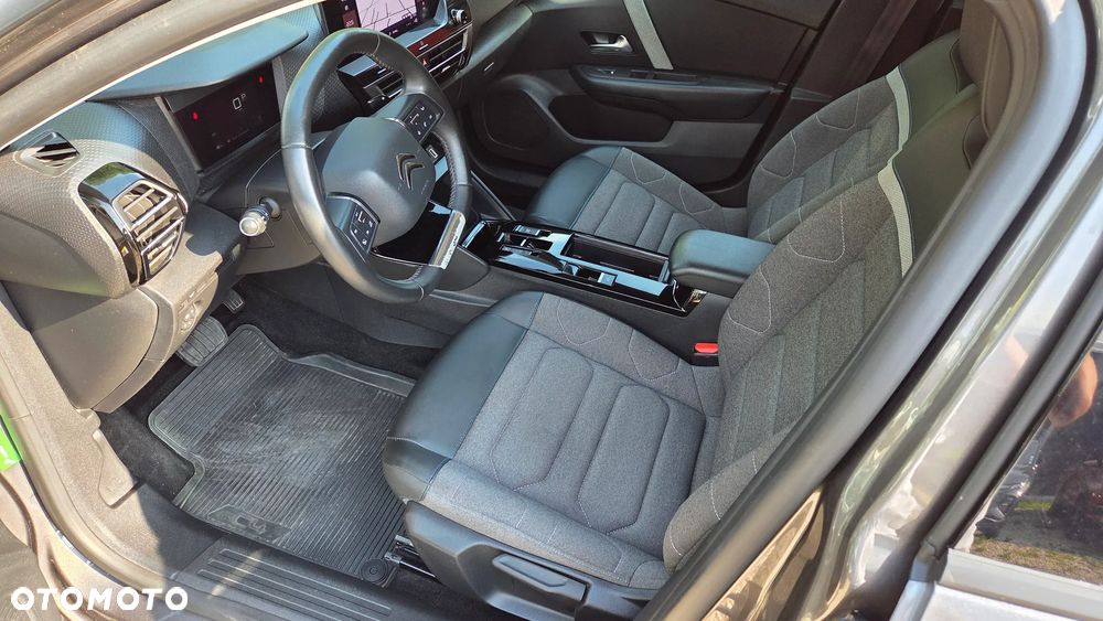 Citroën C4 BlueHDi 130 Stop&Start EAT8 FEEL PACK - 8