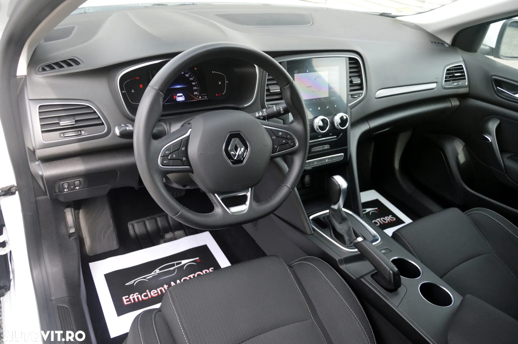 Renault Megane BLUE dCi 115 EDC BUSINESS EDITION - 21