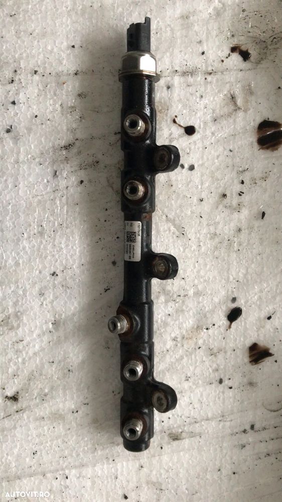 RAMPA INJECTOARE RENAULT MASTER 3, OPEL MOVANO 2.3 DCI / 175217543R 175216547R 28325380 - 2