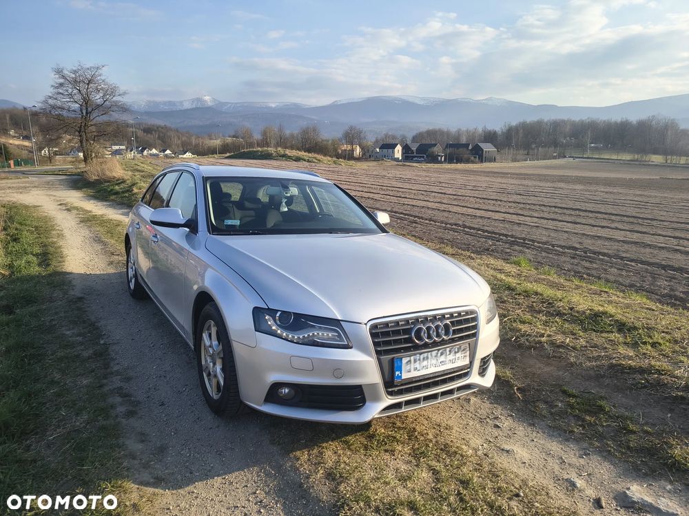 Audi A4 Avant 2.0 TDI - 1
