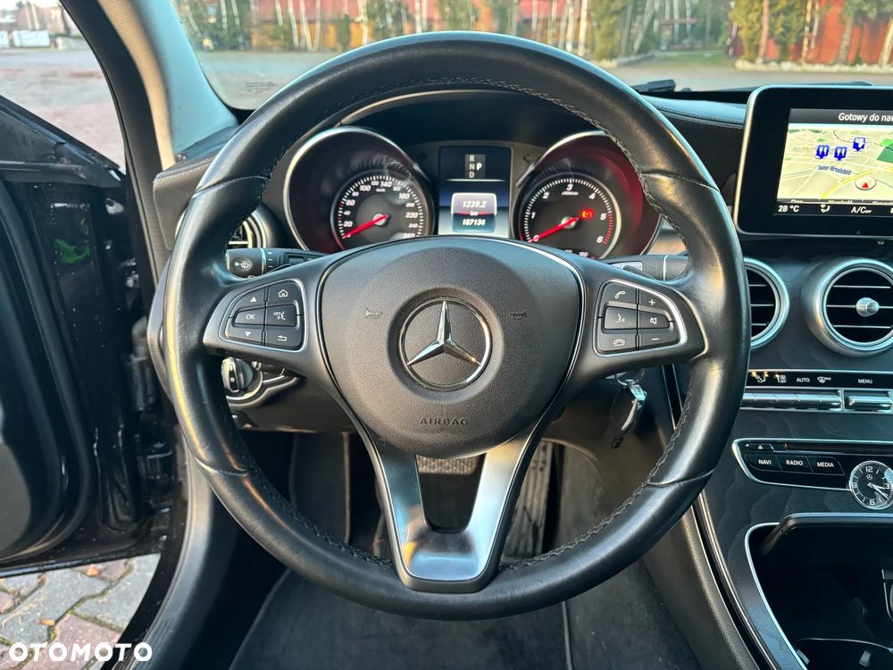 Mercedes-Benz Klasa C 220 (BlueTEC) d 7G-TRONIC AMG Line - 26