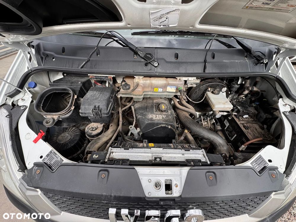 Iveco MAXI SKRZYNIA BRYGADÓWKA - 28