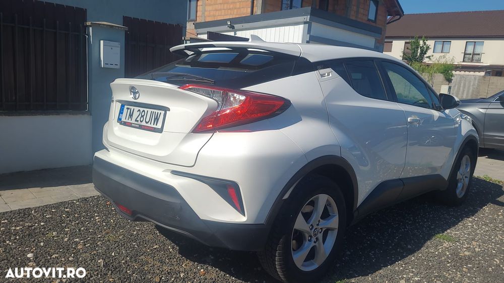 Toyota C-HR - 4