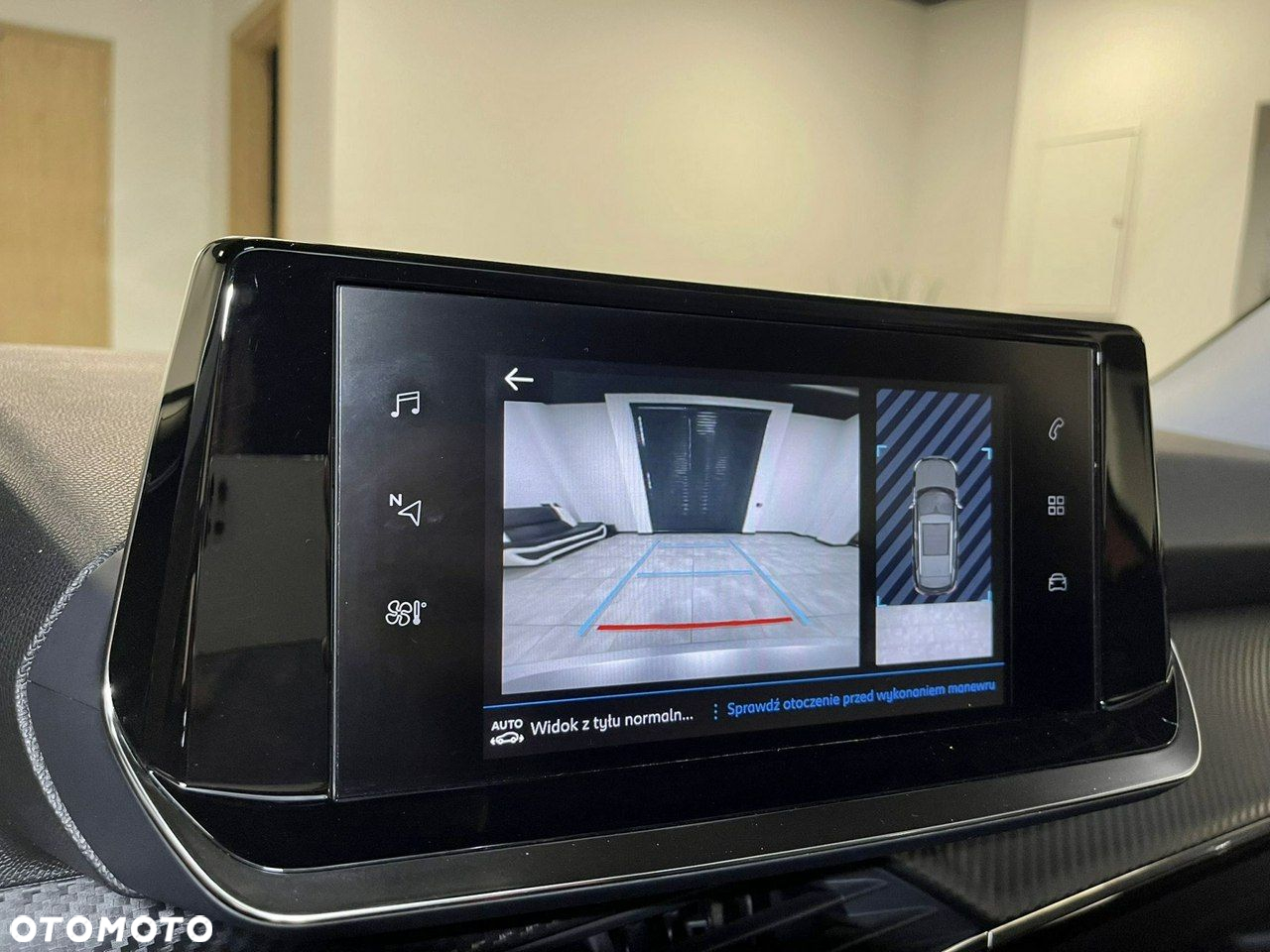 Peugeot 2008 PureTech 130 Allure - 14
