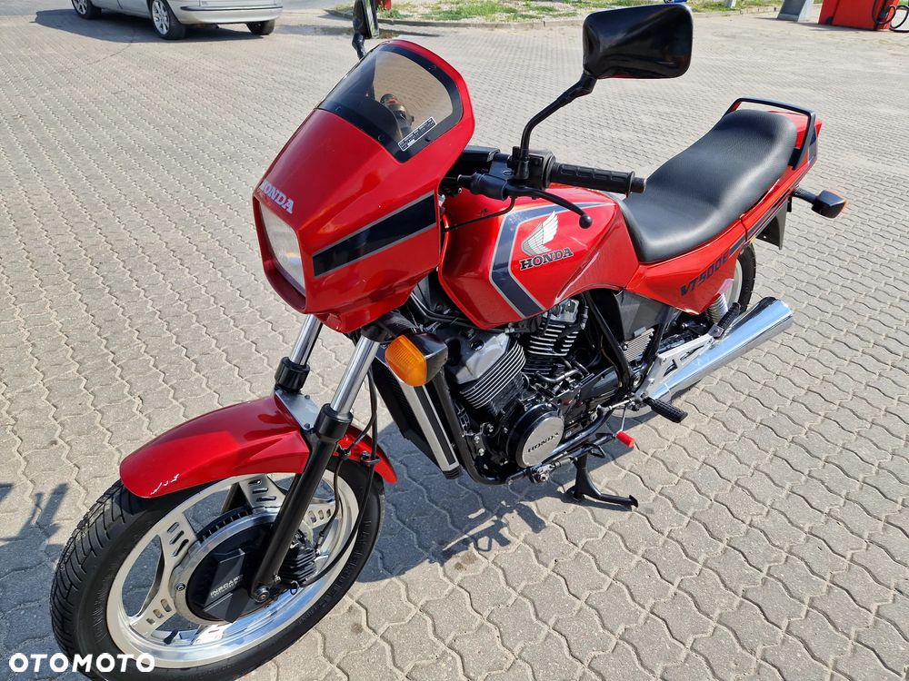 Honda VT - 3