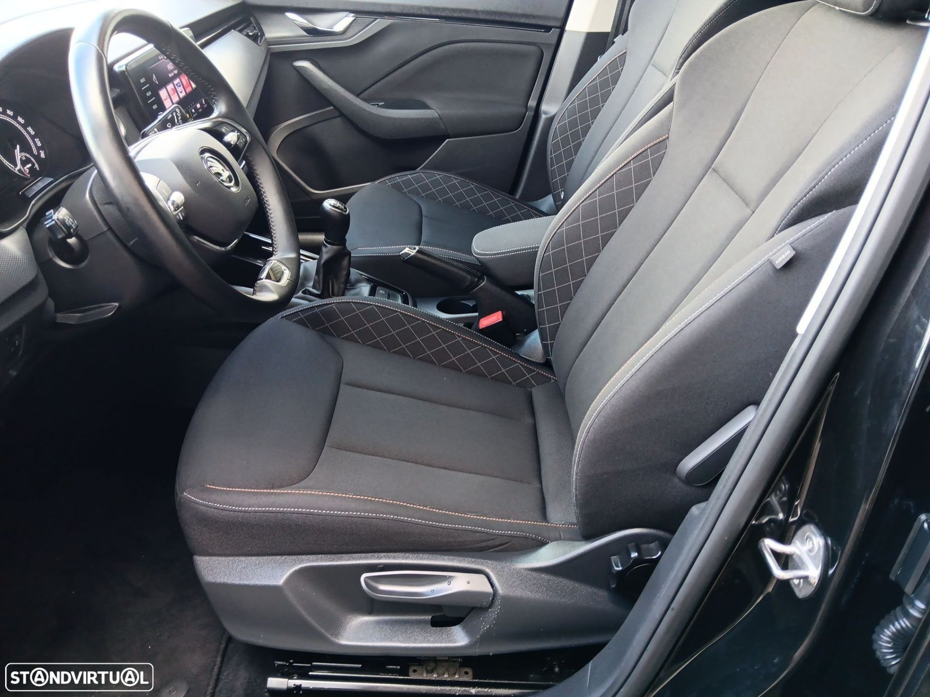 Skoda Kamiq 1.0 TSI Ambition - 12