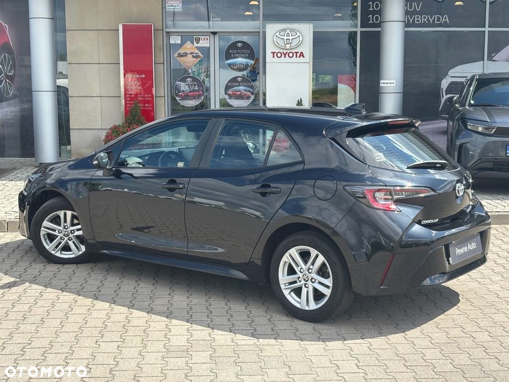 Toyota Corolla - 5