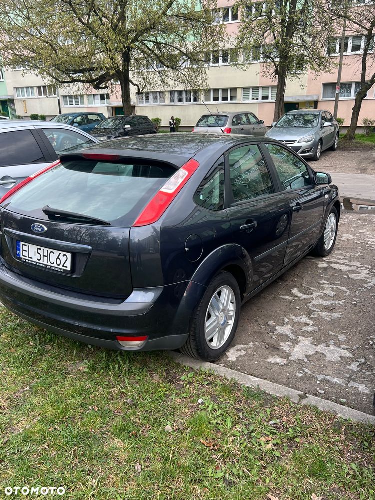 Ford Focus 1.6 Trend - 5