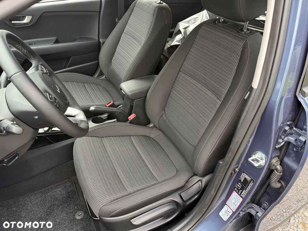 Kia Stonic 1.0 T-GDI 100 OPF DCT7 Vision - 16