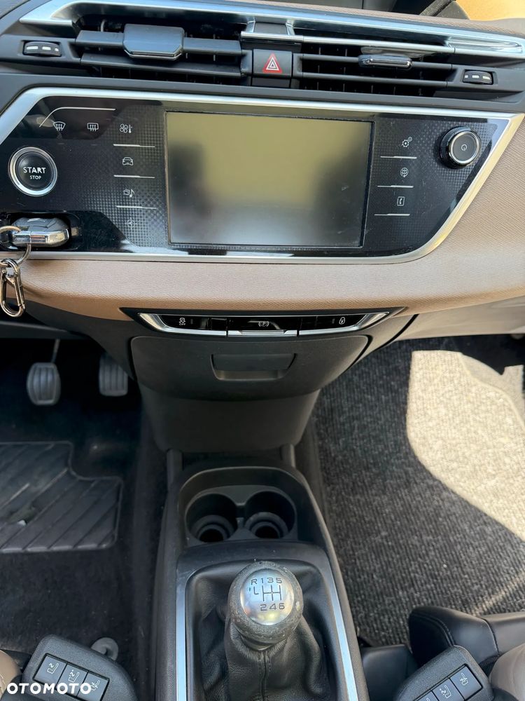 Citroën C4 Picasso - 13