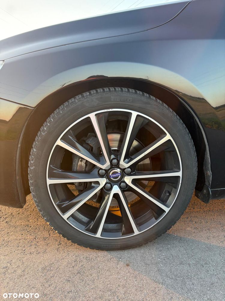 Volvo S60 T6 AWD Drive-E R-Design Momentum - 6