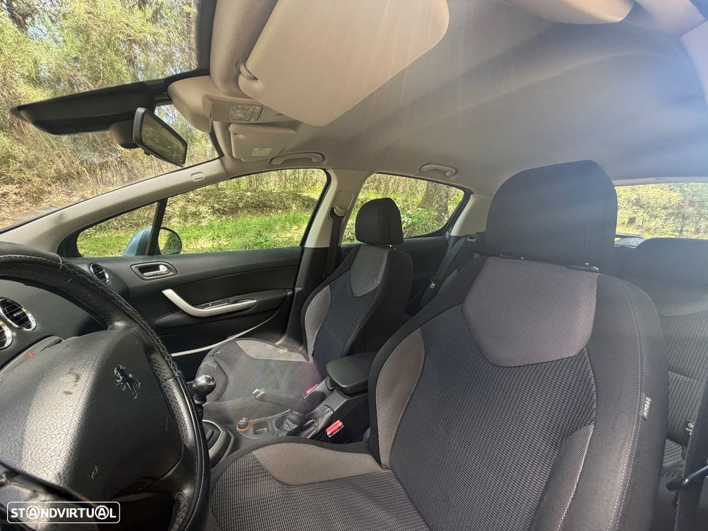 Peugeot 308 1.6 HDi Executive - 14