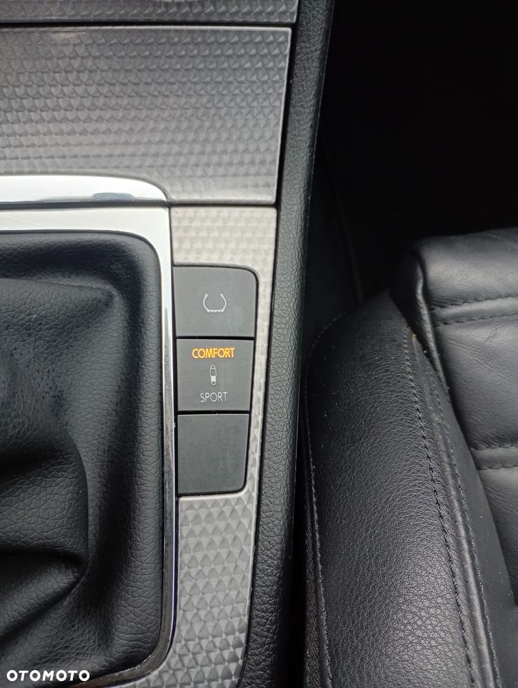 Volkswagen Passat 2.0 TDI 4Motion Highline - 19