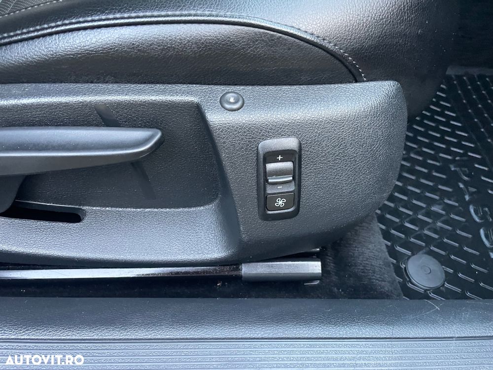 Volkswagen Passat - 22