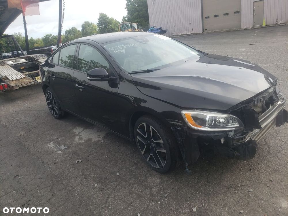 Volvo S60 - 13