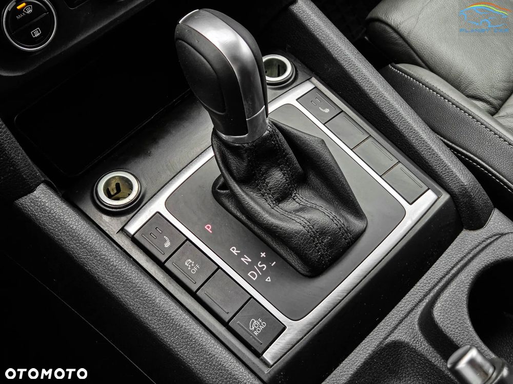 Volkswagen Amarok 3.0 V6 TDI 4Mot Highline - 35