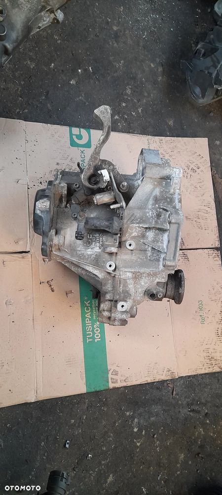 SKRZYNIA BIEGÓW JJL skoda 1,2  polo 9n - 4