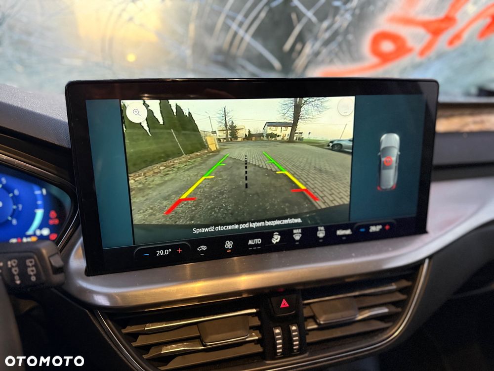 Ford Focus 1.0 EcoBoost Hybrid ACTIVE X - 35