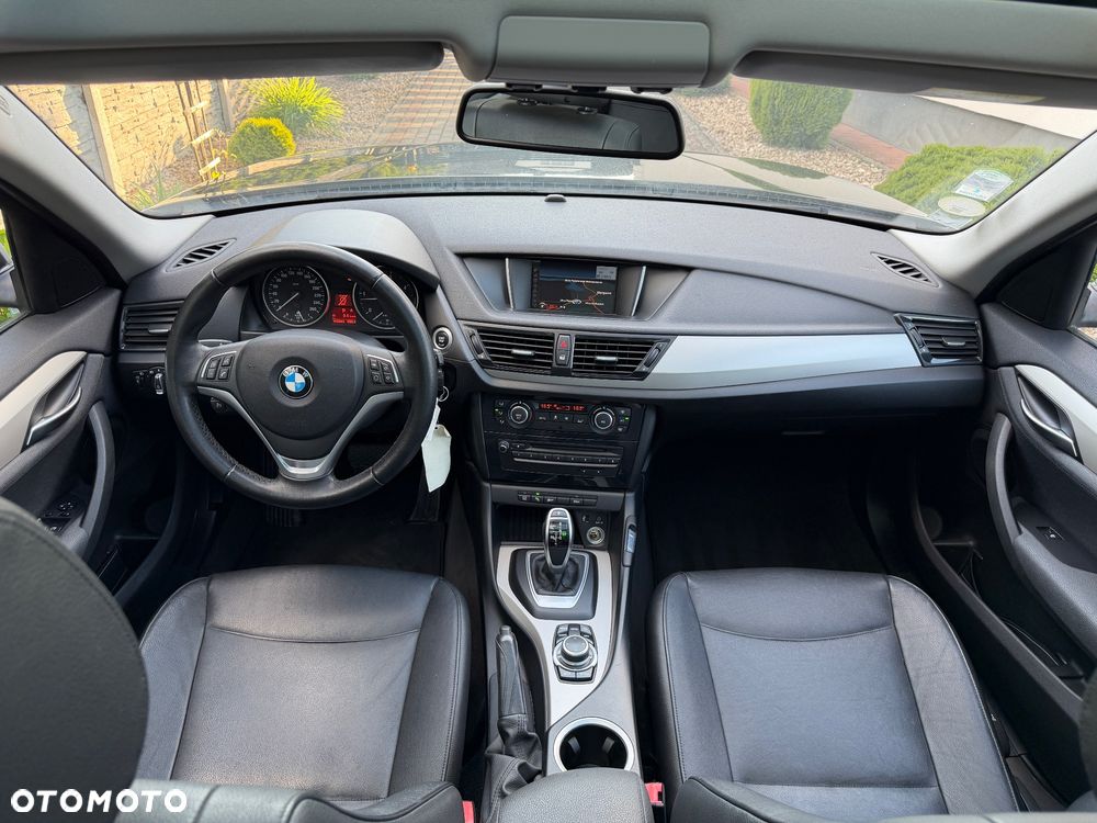 BMW X1 sDrive16d - 16