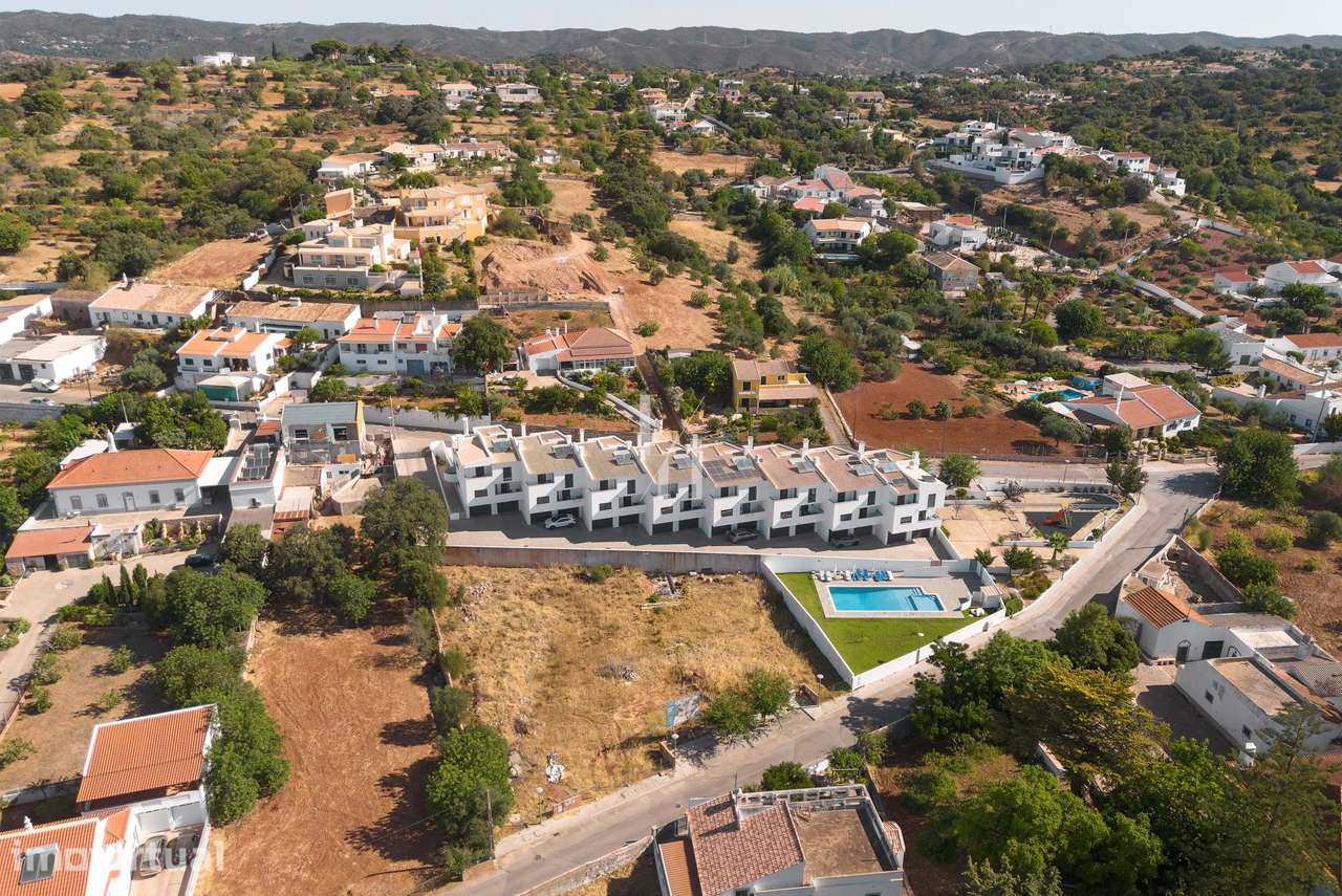 Lote para construção de moradia T4 em Campina, São Brás de Alportel - Grande imagem: 2/25