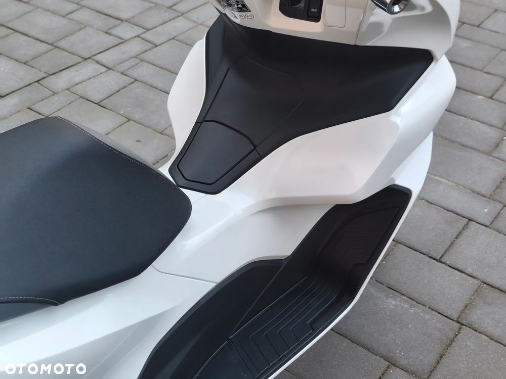 Honda PCX - 12