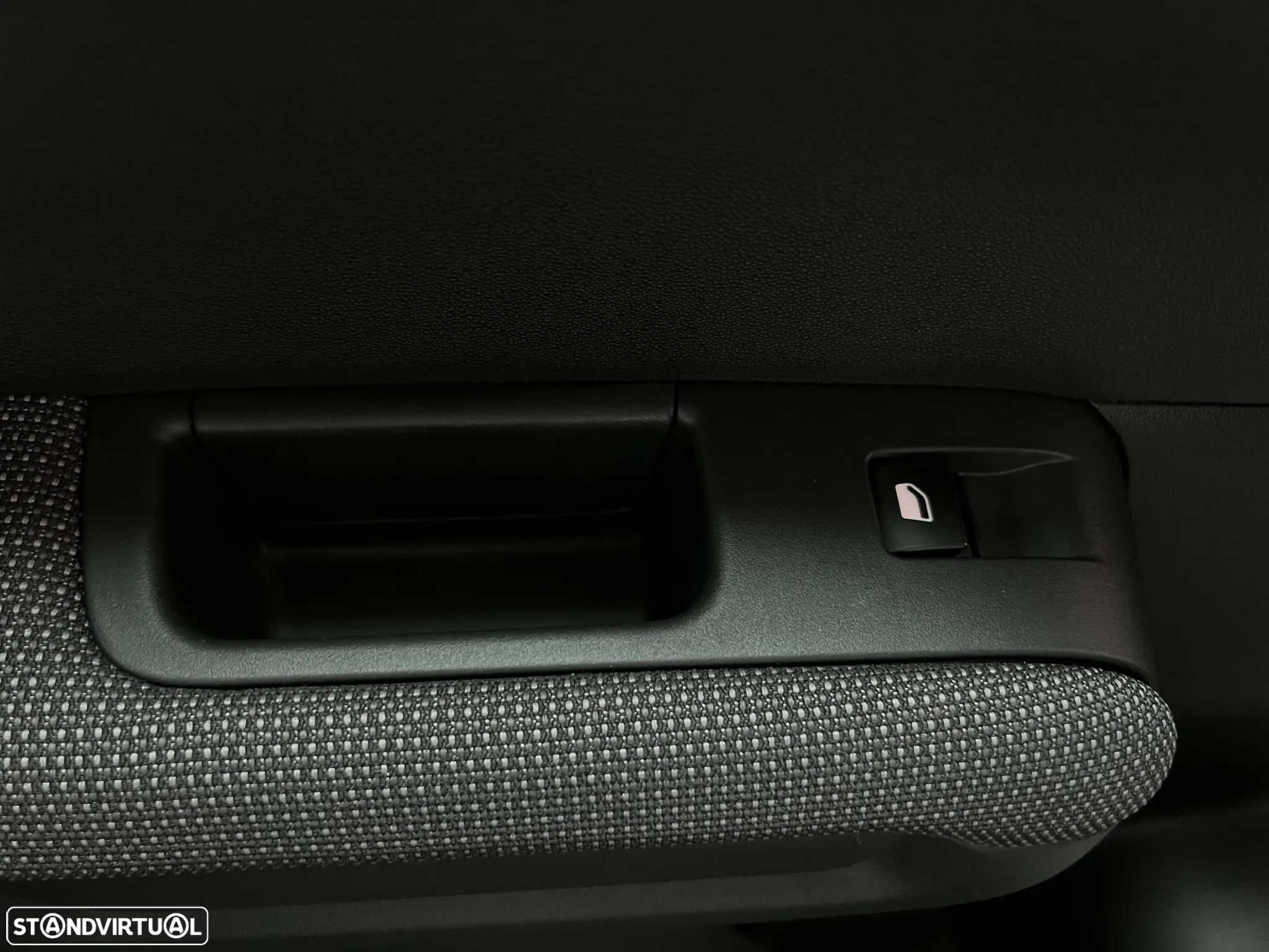 Citroën C3 Aircross 1.2 PureTech Plus - 36
