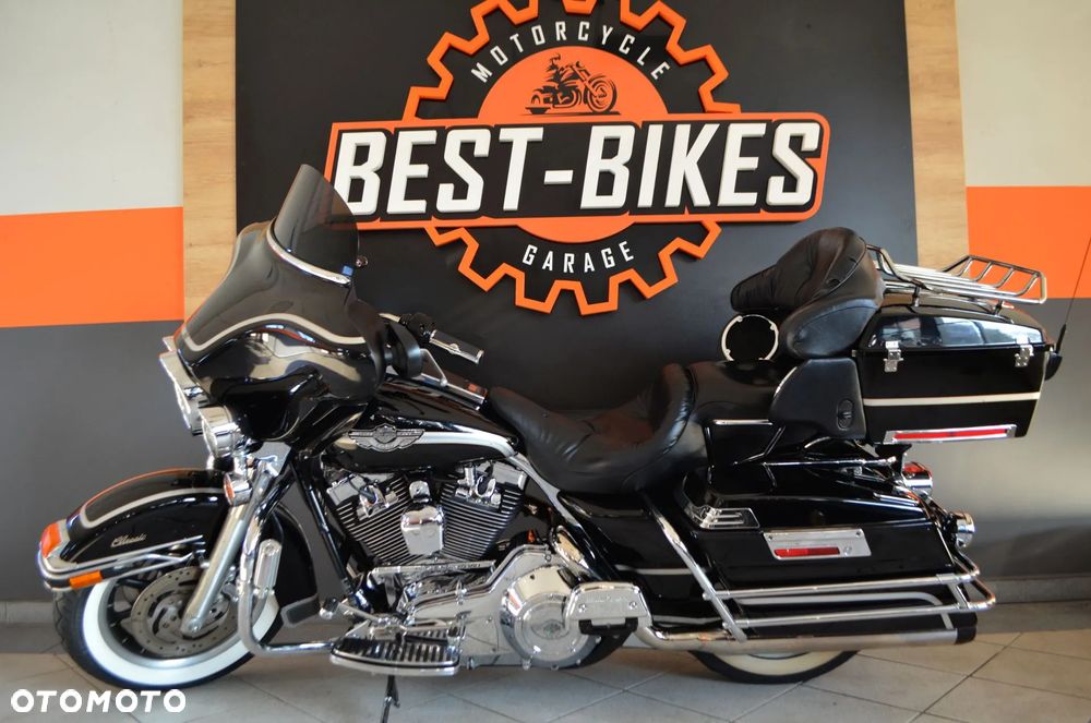 Harley-Davidson FLHT Electra Glide Standard - 1