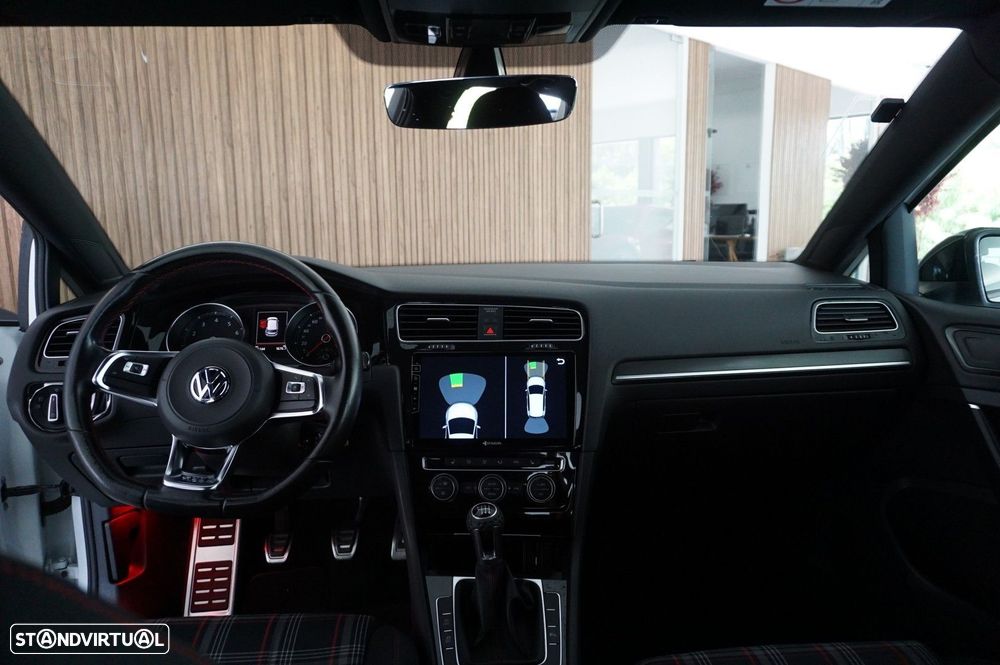VW Golf 2.0 TSi GTi Performance - 9