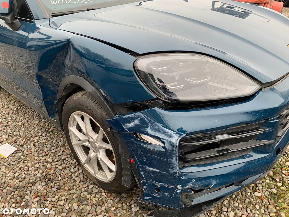 Porsche Cayenne - 10