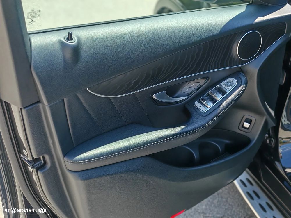 Mercedes-Benz GLC 250 d Coupé AMG Line 4-Matic - 19